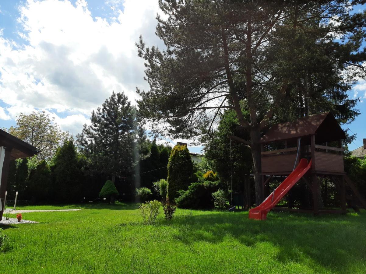 Apartament Willa Pod Sosnami Zator Przeciszow Exteriér fotografie