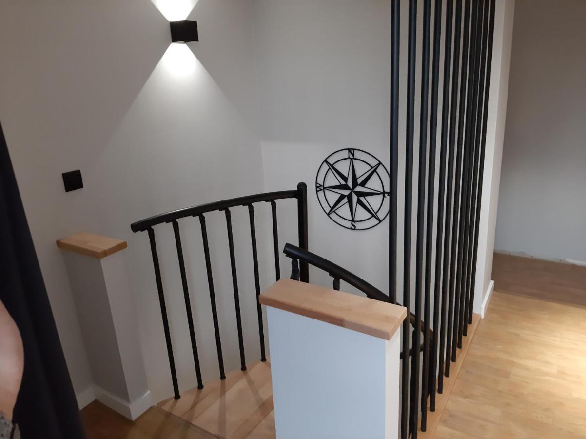 Apartament Willa Pod Sosnami Zator Przeciszow Exteriér fotografie