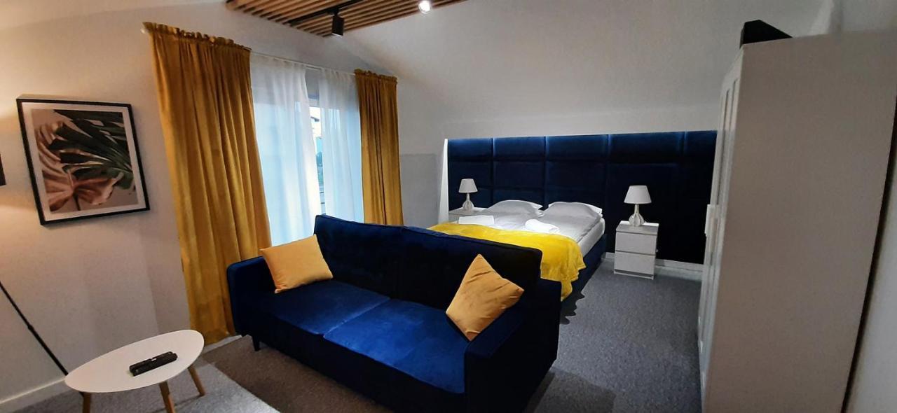 Apartament Willa Pod Sosnami Zator Przeciszow Exteriér fotografie