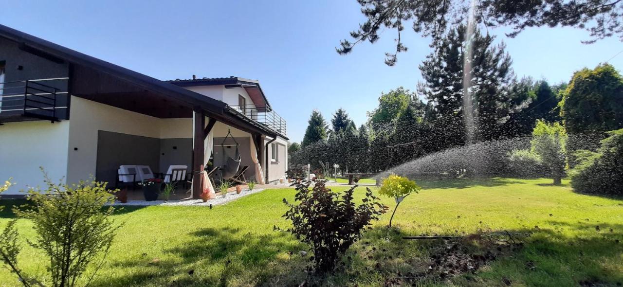 Apartament Willa Pod Sosnami Zator Przeciszow Exteriér fotografie